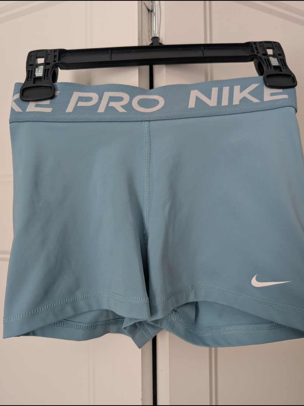 Nike Women's Pink & Light Blue Active Shorts - 2-Pack Small - Picture 11 of 12